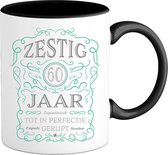 60 Jaar Legendarische Gebrouwen Mok met tekst | Aqua - Zilver | Grappig Verjaardag Beker Cadeau | Bedrukte Mokken | Zwart | 330 ML