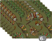 Placemat - Placemats kunststof - Patroon - Jungle - Kameleons - 45x30 cm - 6 stuks - Hittebestendig - Anti-Slip - Onderlegger - Afneembaar