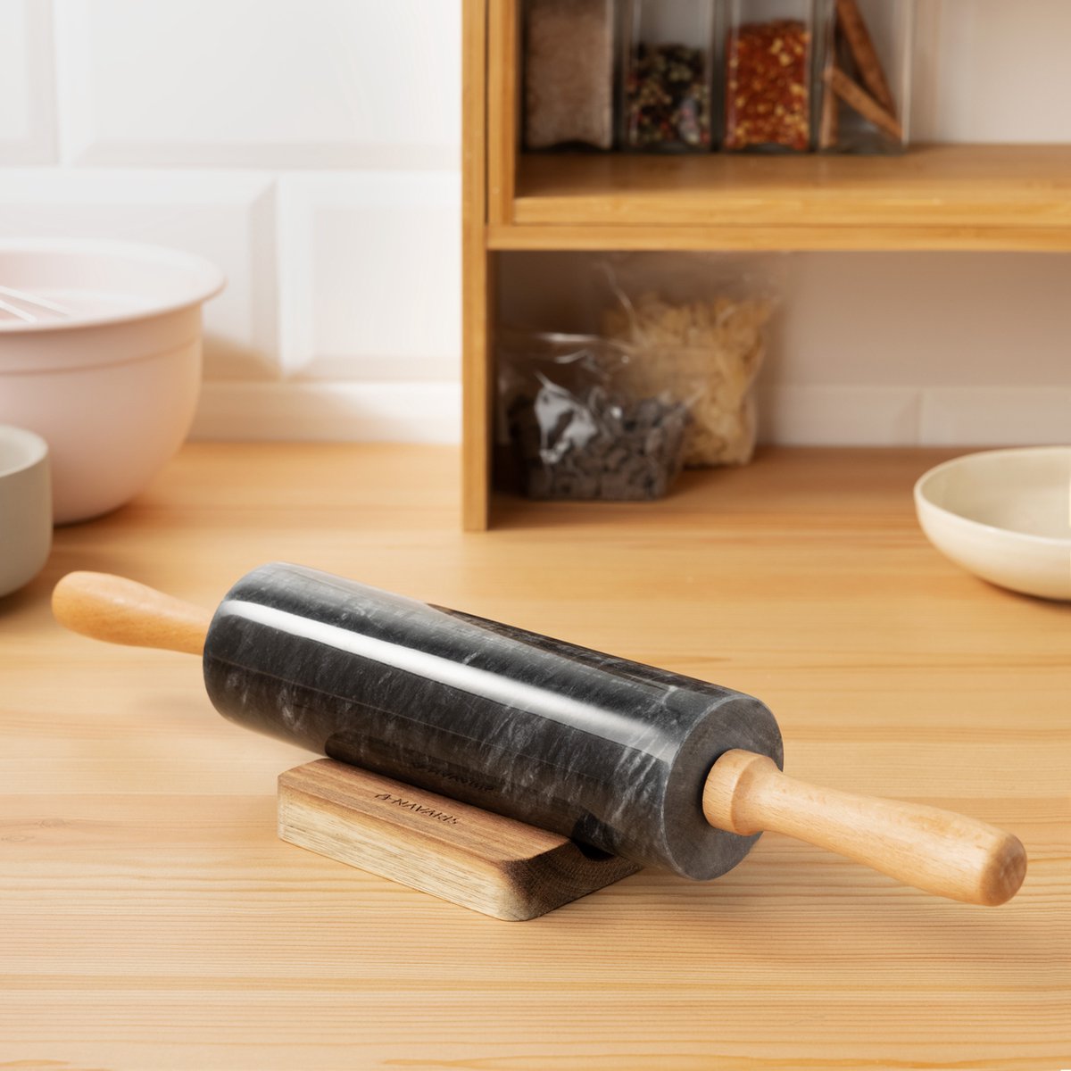 Rouleau à pâtisserie en marbre noir Navaris avec support Manches en bois Pour la...
