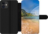 Bookcase Convient pour étui de téléphone iPhone 11 - Un magnifique arc-en-ciel à Tunnels Beach à Hawaï - Avec compartiments - Étui portefeuille avec fermeture magnétique