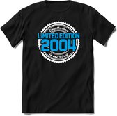 2004 Limited Edition | Feest Kado T-Shirt Heren - Dames | Wit - Blauw | Perfect Verjaardag Cadeau Shirt | Grappige Spreuken - Zinnen - Teksten | Maat S