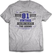 81 Jaar Legend - Feest kado T-Shirt Heren / Dames - Antraciet Grijs / Donker Blauw - Perfect Verjaardag Cadeau Shirt - grappige Spreuken, Zinnen en Teksten. Maat 3XL
