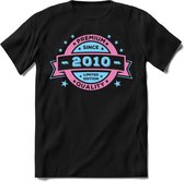 2010 Premium Quality | Feest Kado T-Shirt Heren - Dames | Licht Roze - Licht Blauw | Perfect Verjaardag Cadeau Shirt | Grappige Spreuken - Zinnen - Teksten | Maat 3XL