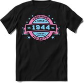 1944 Premium Quality | Feest Kado T-Shirt Heren - Dames | Licht Roze - Licht Blauw | Perfect Verjaardag Cadeau Shirt | Grappige Spreuken - Zinnen - Teksten | Maat L