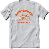 Amsterdam Bike City T-Shirt | Souvenirs Holland Kleding | Dames / Heren / Unisex Koningsdag shirt | Grappig Nederland Fiets Land Cadeau | - Licht Grijs - Gemaleerd - L