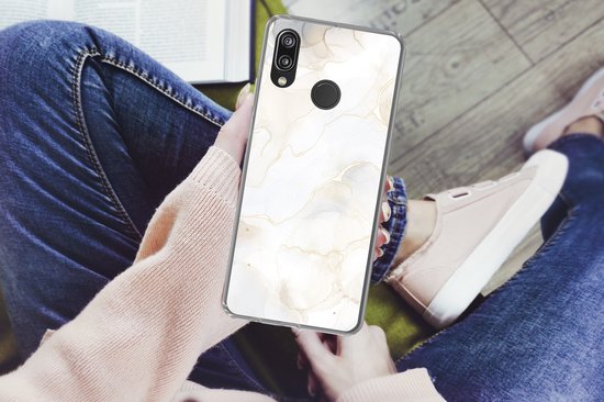 Telefoonhoesje Geschikt voor Huawei P20 Lite (2020) hoesje - Marmer print - Wit - Geel - Siliconen Telefoonhoesje Telefoonhoesje