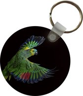 Sleutelhanger - Close-up kleurrijke papegaai - Plastic - Rond - Uitdeelcadeautjes