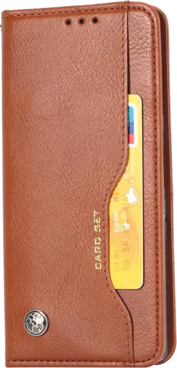Mobigear Telefoonhoesje geschikt voor Apple iPhone 11 Hoesje | Mobigear Card Set Bookcase Portemonnee | Pasjeshouder voor 4 Pasjes | Telefoonhoesje voor Pinpas / OV Kaart / Rijbewijs - Cognac