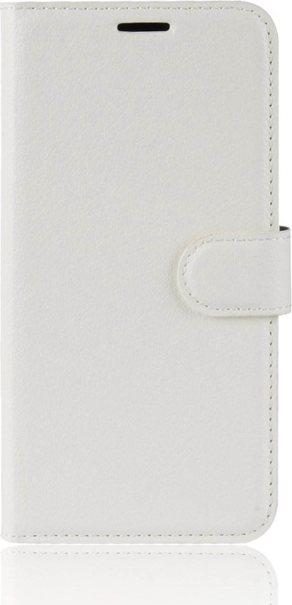 Mobigear Telefoonhoesje geschikt voor Alcatel 1C (2019) Hoesje | Mobigear Classic Bookcase Portemonnee | Pasjeshouder voor 2 Pasjes | Telefoonhoesje voor Pinpas / OV Kaart / Rijbewijs - Wit