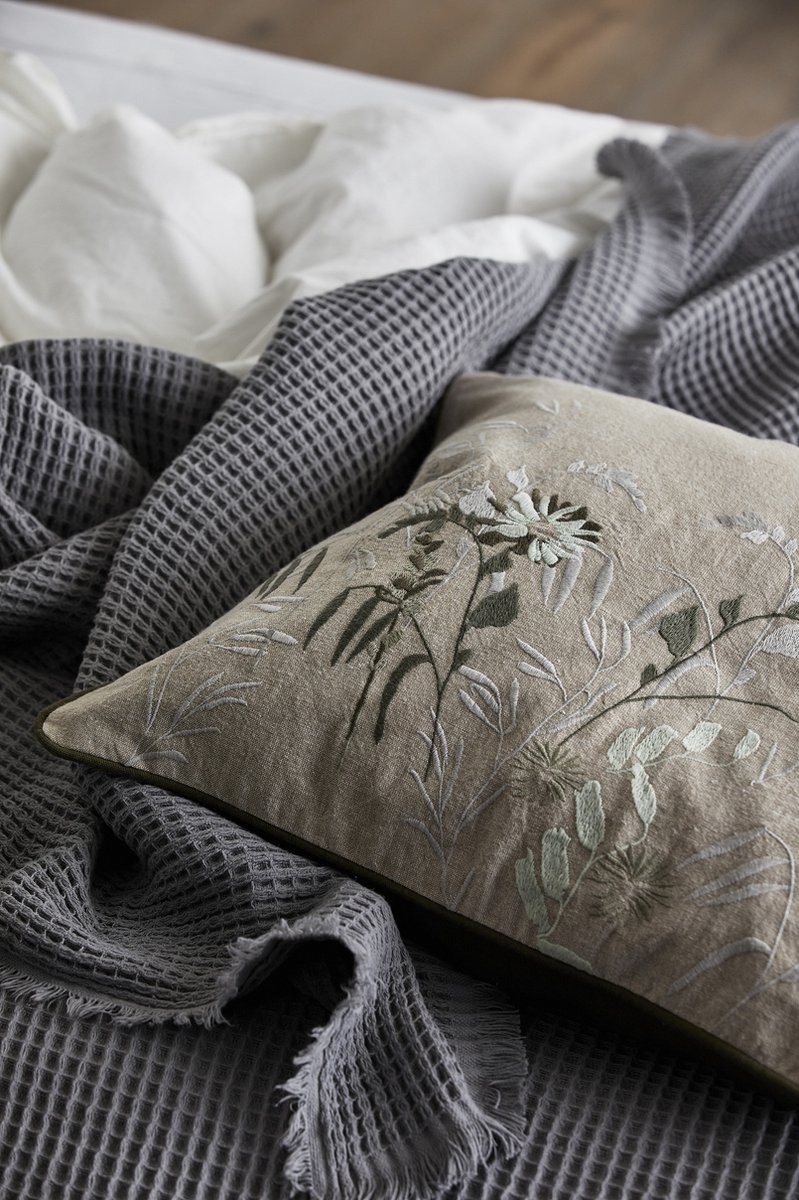 Plaid Alvik grijs 260 x 260