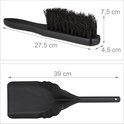 Zwarte bezem van 27,5 cm en zwarte handveger van 39 cm.