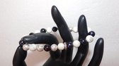 Hetty'S - Bracelet - Perles noires - Perles Howlite - Perles argentées - Fermoir magnétique