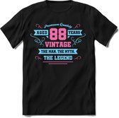 88 Jaar Legend - Feest kado T-Shirt Heren / Dames - Licht Blauw / Licht Roze - Perfect Verjaardag Cadeau Shirt - grappige Spreuken, Zinnen en Teksten. Maat 3XL