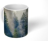 Mok - Mistwolken trekken door het Zwarte Woud - 350 ML - Beker - Uitdeelcadeautjes