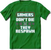 Gamers don't die pixel T-shirt | Gaming kleding | Grappig game verjaardag cadeau shirt Heren – Dames – Unisex | - Donker Groen - S
