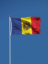 Moldavische Vlag - Moldavië Vlag - 90x150cm - Moldavian Flag - Originele Kleuren - Sterke Kwaliteit Incl Bevestigingsringen - Hoogmoed Vlaggen