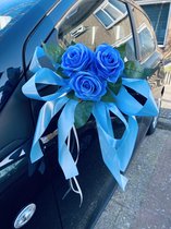 AUTODECO.NL - MIA BLAUW Trouwauto Versiering Blauwe Rozen met Linten - Bloemen op de Auto Bruiloft - Buitenspiegels Decoratie - Trouwerij/ Huwelijk/Bruiloft Decoratie/ Versiering S