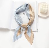 Emilie scarves - sjaal - Plissé - lichtblauw - beige