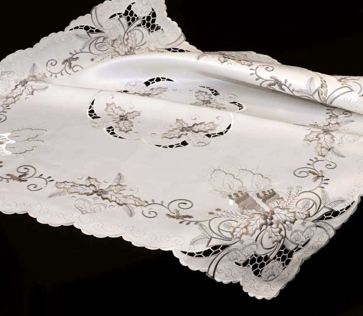 Tafelkleed - Kerst - wit met zilverkleurige kaarsen - Vierkant 85 cm