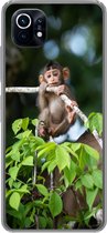 Geschikt voor Xiaomi Mi 11 hoesje - Baby - Aap - Takken - Siliconen Telefoonhoesje