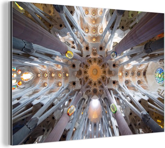 Wanddecoratie Metaal - Aluminium Schilderij Industrieel - Kerk - Barcelona - Cultuur - 90x60 cm - Dibond - Foto op aluminium - Industriële muurdecoratie - Voor de woonkamer/slaapkamer