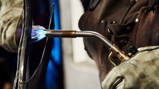 Hardsoldeerset in koffer inclusief originele Bernzomatic TS8000 brander en 2 x Bernzomatic Gasflessen - zonder soldeer accessoires - Kofferset - ook geschikt voor sous vide gerechten van Merkloos — afbeelding 2