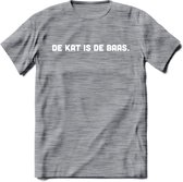 Kattenbaas - Katten T-Shirt Kleding Cadeau | Dames - Heren - Unisex | Kat / Dieren shirt | Grappig Verjaardag kado | Tshirt Met Print | - Donker Grijs - Gemaleerd - L