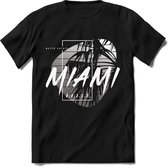 Miami Beach | TSK Studio Zomer Kleding  T-Shirt | Zilver | Heren / Dames | Perfect Strand Shirt Verjaardag Cadeau Maat M
