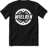 Wielren race team tandwiel fiets T-Shirt Heren / Dames - Perfect wielren Cadeau Shirt - grappige Spreuken, Zinnen en Teksten. Maat L
