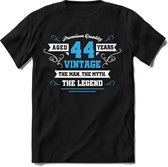 44 Jaar Legend - Feest kado T-Shirt Heren / Dames - Wit / Blauw - Perfect Verjaardag Cadeau Shirt - grappige Spreuken, Zinnen en Teksten. Maat L