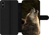 Bookcase Geschikt voor iPhone XS telefoonhoesje - Wolf - Grijs - Dieren - Met vakjes - Wallet case met magneetsluiting