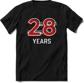 28 Years - Feest kado T-Shirt Heren / Dames - Rood / Grijs - Perfect Verjaardag Cadeau Shirt - grappige Spreuken, Zinnen en Teksten. Maat S