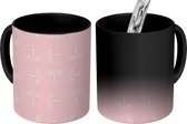 Magische Mok - Foto op Warmte Mokken - Koffiemok - Roze - Patronen - Kroon - Magic Mok - Beker - 350 ML - Theemok