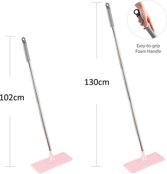Une serpillière avec un tissu de nettoyage rose et une tige métallique extensible de 102 cm et 130 cm, avec une poignée grise.