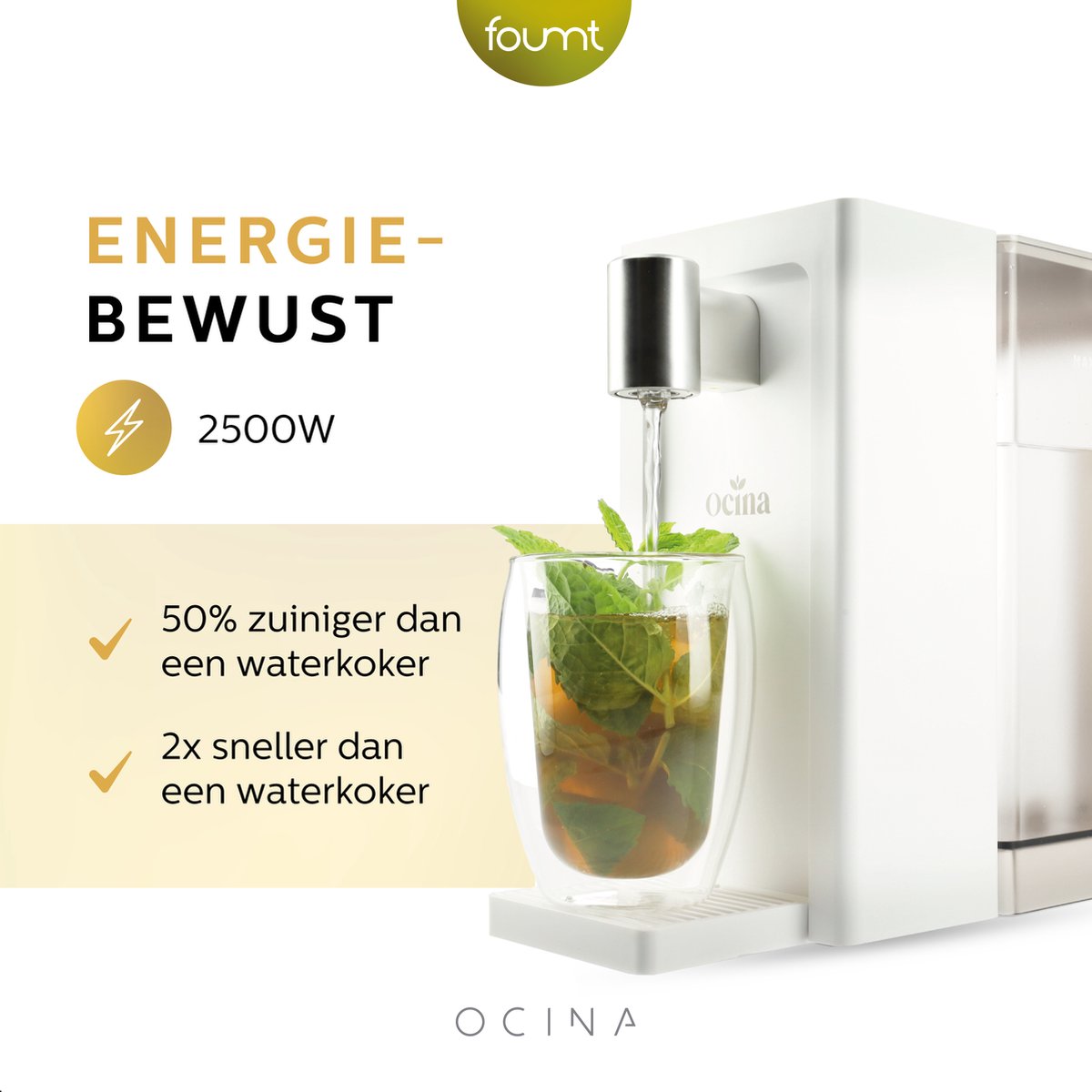 De Glanzende Roestvrije Theepot Van De Theeketel Met Kokend Water Bij Het Branden Gasfornuis Op Moderne Keuken Gele Binnenlandse Image147141813