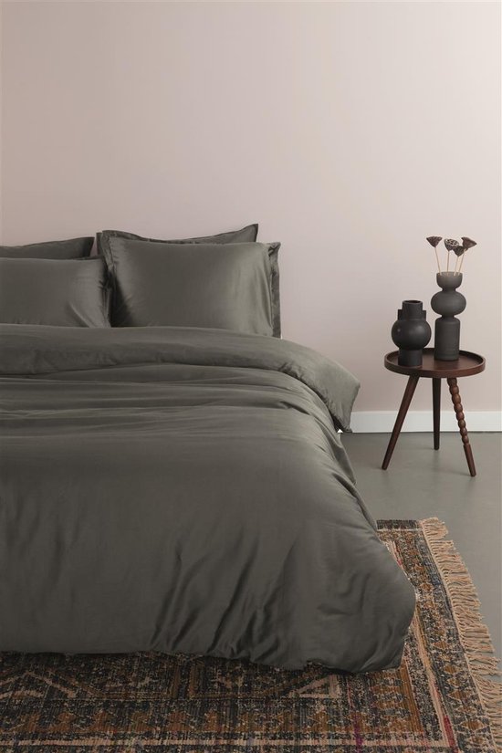 Ambiante Satin Uni dekbedovertrek - Eenpersoons - 140x200/220 cm - Donker Grijs van Ambiante — afbeelding 3