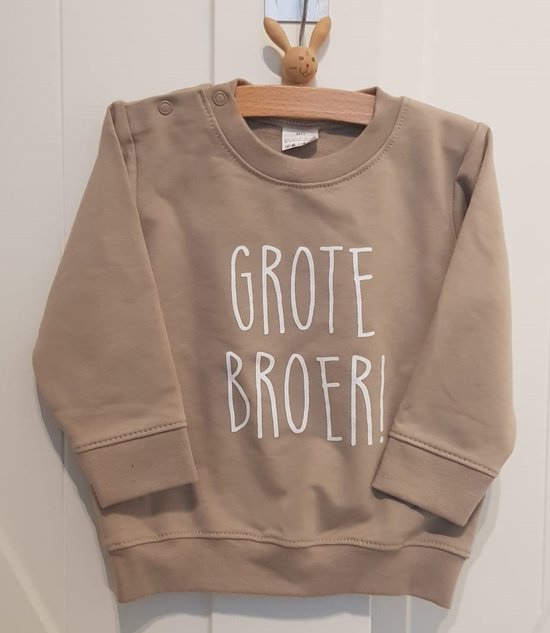 Sweater trui shirt voor kind - grote broer beige Maat 98 - Big brother bro - Familie uitbreiding - Zwangerschap aankondiging hoera stoer ik word bekendmaking baby