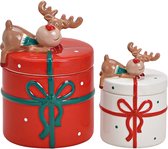 Viv! Christmas Kerstservies - Grote en Kleine Koektrommel met Slapend Rendier - set van 2 - keramiek - rood wit groen - 20 en 14cm