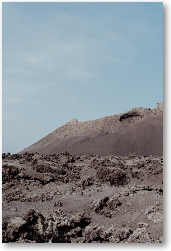 Sereen Vulkanisch Canvas - Lanzarote's Stille Pracht - Minimalistisch Vulkanisch - Fotoposter 40x60
