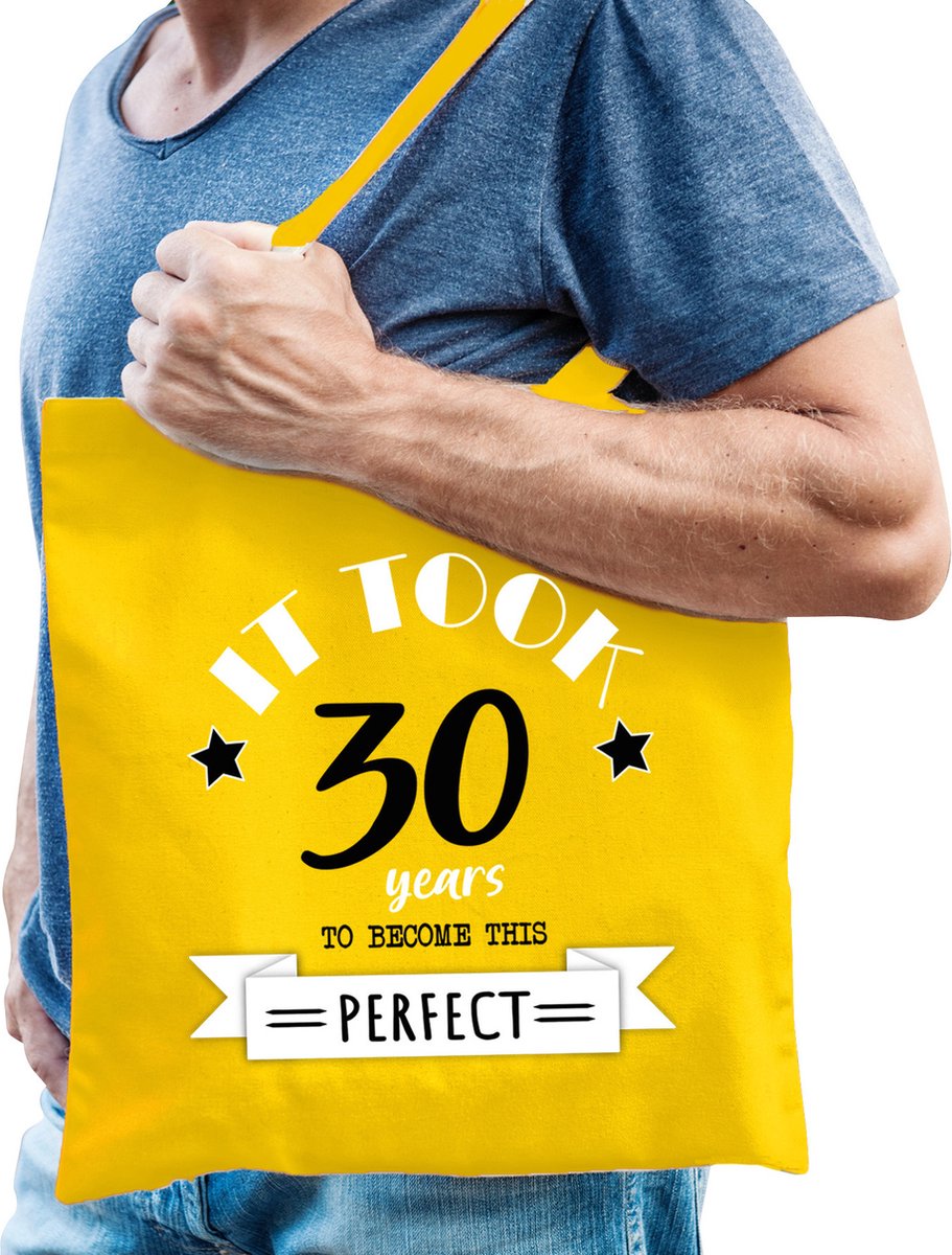 Bellatio Decorations cadeau tas heren - 30 en perfect - geel - katoen - 42 x 38 cm - dertig