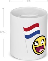 Akyol - nederlandse vlag smiley Spaarpot - Nederland - nederlanders - boeren - verjaardagscadeau - kado - 350 ML inhoud