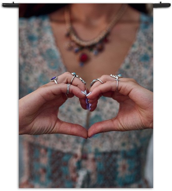 Mezo Wandkleed Liefde In Een Handgebaar Rechthoek Verticaal S (85 X 60 CM) - Wandkleden - Met roedes