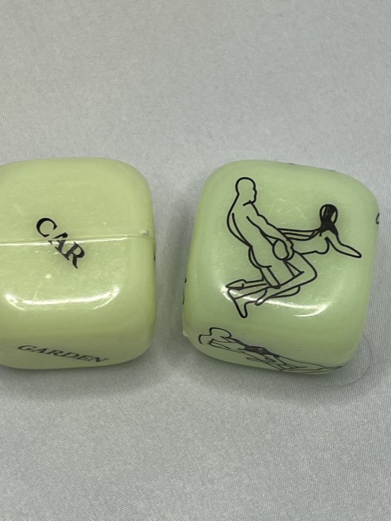 Sex Dobbelstenen - 2 stuks - glow in the dark - erotische dobbelsteen - Erotisch spel