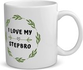 Akyol - i love my stepbro koffiemok - theemok - Broer - liefste stiefbroer - verjaardag - cadeautje voor broer - broer artikelen - kado - geschenk - 350 ML inhoud