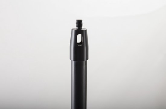 Zwarte microfoon hengel met schroefdraad aansluiting.