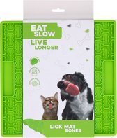 Eat Slow Live Longer Likmat – 21 x 21 cm - Vierkant – Snuffelmat – Anti-schrok Mat – Slowfeeder – Afleiding – Honden en Katten – voor Smeersels, Brokken en Snoep – Botjespatroon - 100% Siliconen – met Zuignappen – Vaatwasserbestendig – Groen