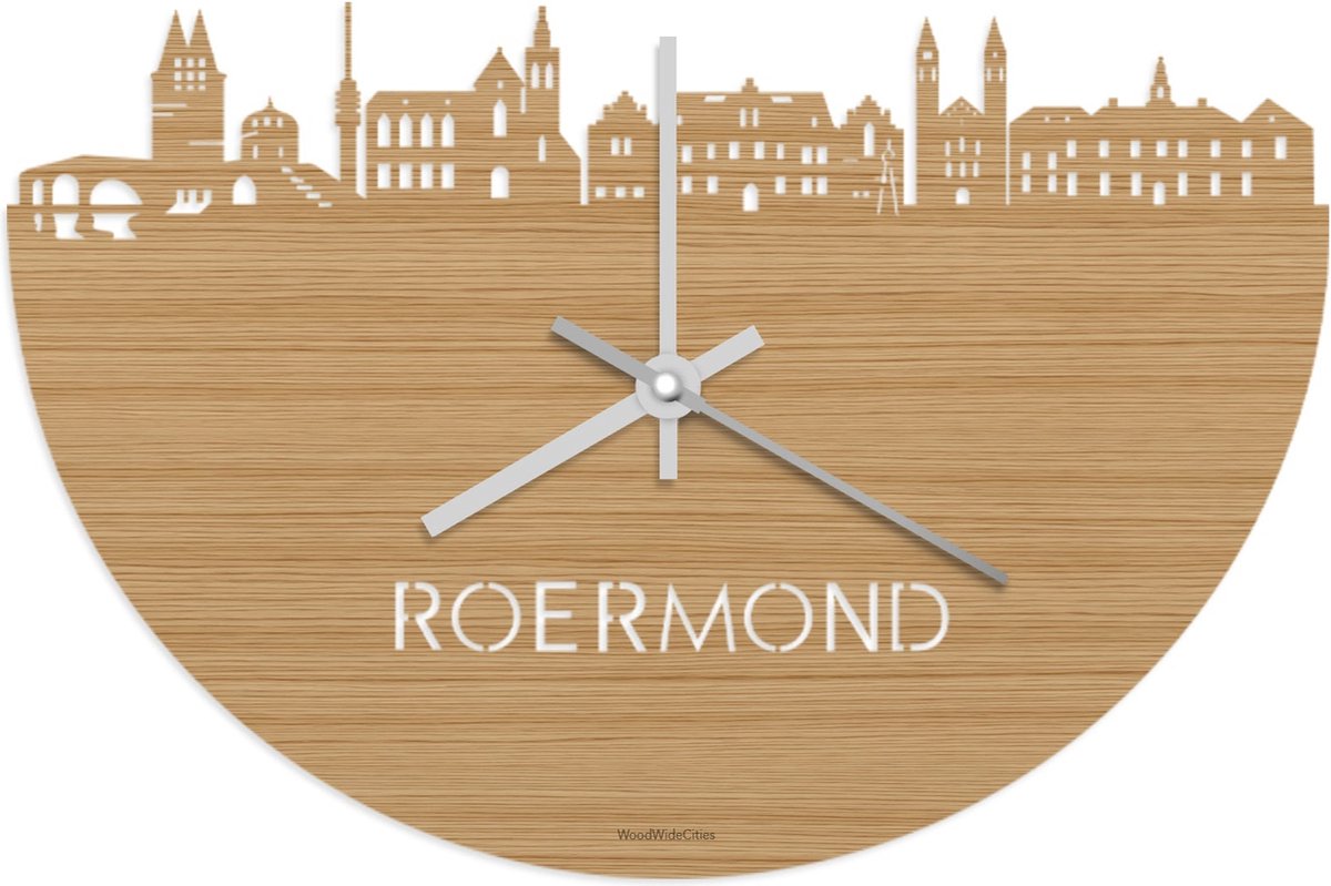Skyline Klok Roermond Bamboe hout - Ø 40 cm - Stil uurwerk - Wanddecoratie - Meer steden beschikbaar - Woonkamer idee - Woondecoratie - City Art - Steden kunst - Cadeau voor hem - Cadeau voor haar - Jubileum - Trouwerij - Housewarming -