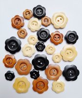 Knopen hout - bloem - bloemvorm - creme - bruin - zwart - 27 stuks - naaien - knoop