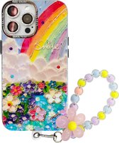 MNCdigi - Oil Paint beschermhoes - Regenboog - Geschikt voor iPhone 15 Pro Max - Trendy telefoon case met kralen polsband en diamanten camera covers