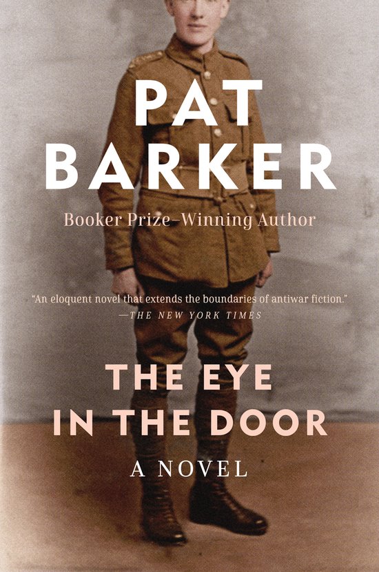 Couverture du livre 'The Eye in the Door' par Pat Barker, montrant un soldat en uniforme.